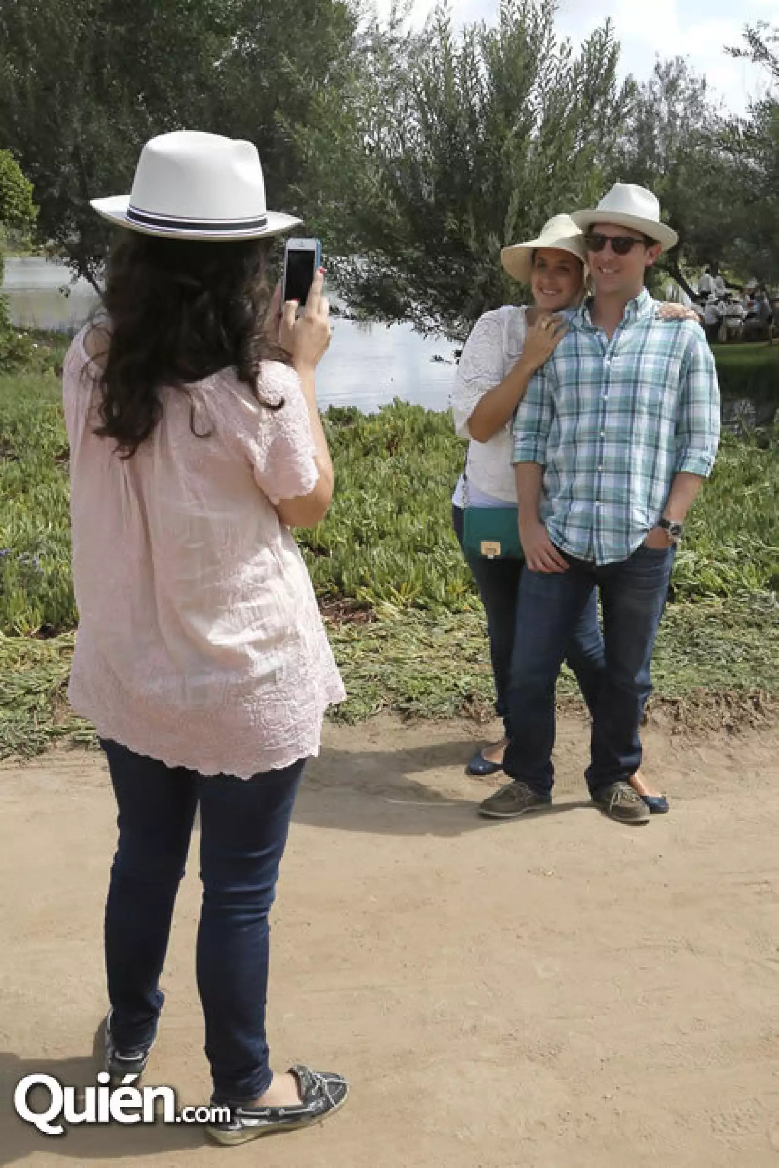 Sofía Gerard,Mariana Gerard,Sergio Felgueres