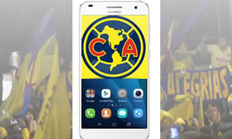 El convenio firmado podría llevar en el futuro el logo de la empresa a la playera del equipo. (Foto: Especial)