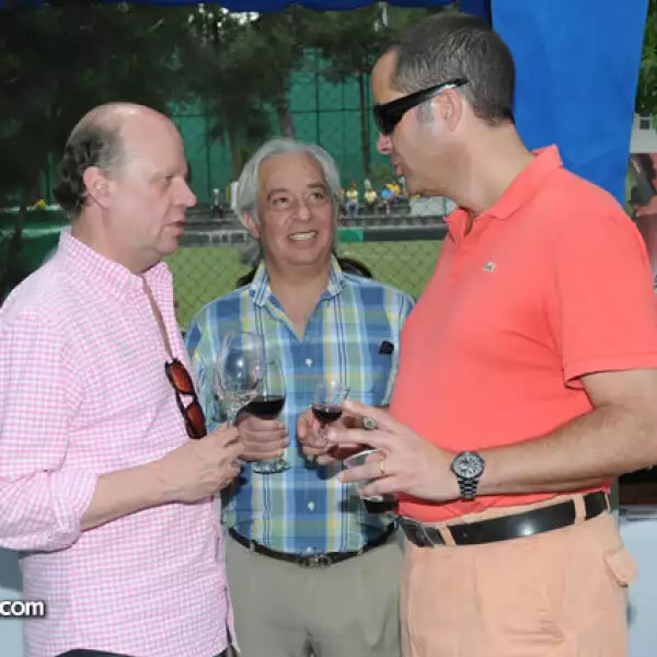 Eduardo Solorzano,Francisco Ucero,Eduardo Rivas