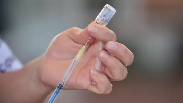 Gobierno va por planta con tecnología ARN para producir sus propias vacunas