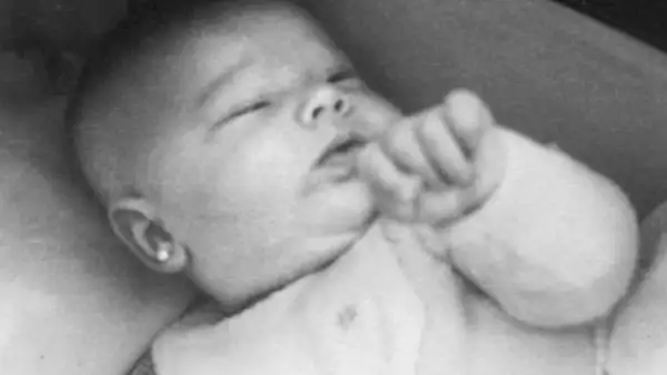 Máxima nació el 17 de mayo de 1971 en Buenos Aires, Argentina, y fue la primera de cuatro hermanos. Aquí a los cuatro meses de edad.