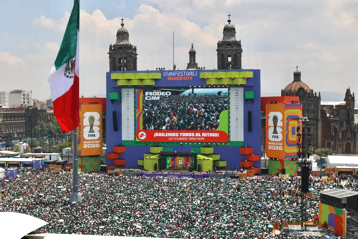 Fan fest en el Zócalo cdmx
