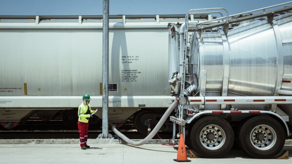 Ley de hidrocarburos.jpg