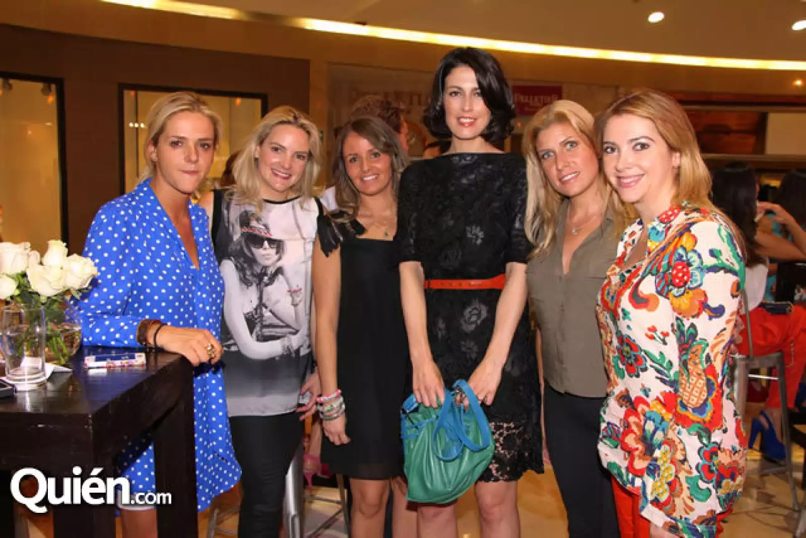 Bety Sámano,María Mena,Amanda Quezada,Martha Plana,Paulina Díaz Ordaz y Clara Sámano