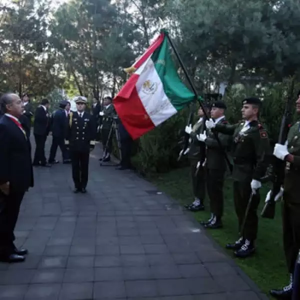 aniversario de la revolucion