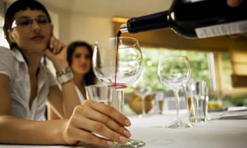 El éxito empresarial del sommelier se mide en ventas y por su salario. (Foto: Archivo)