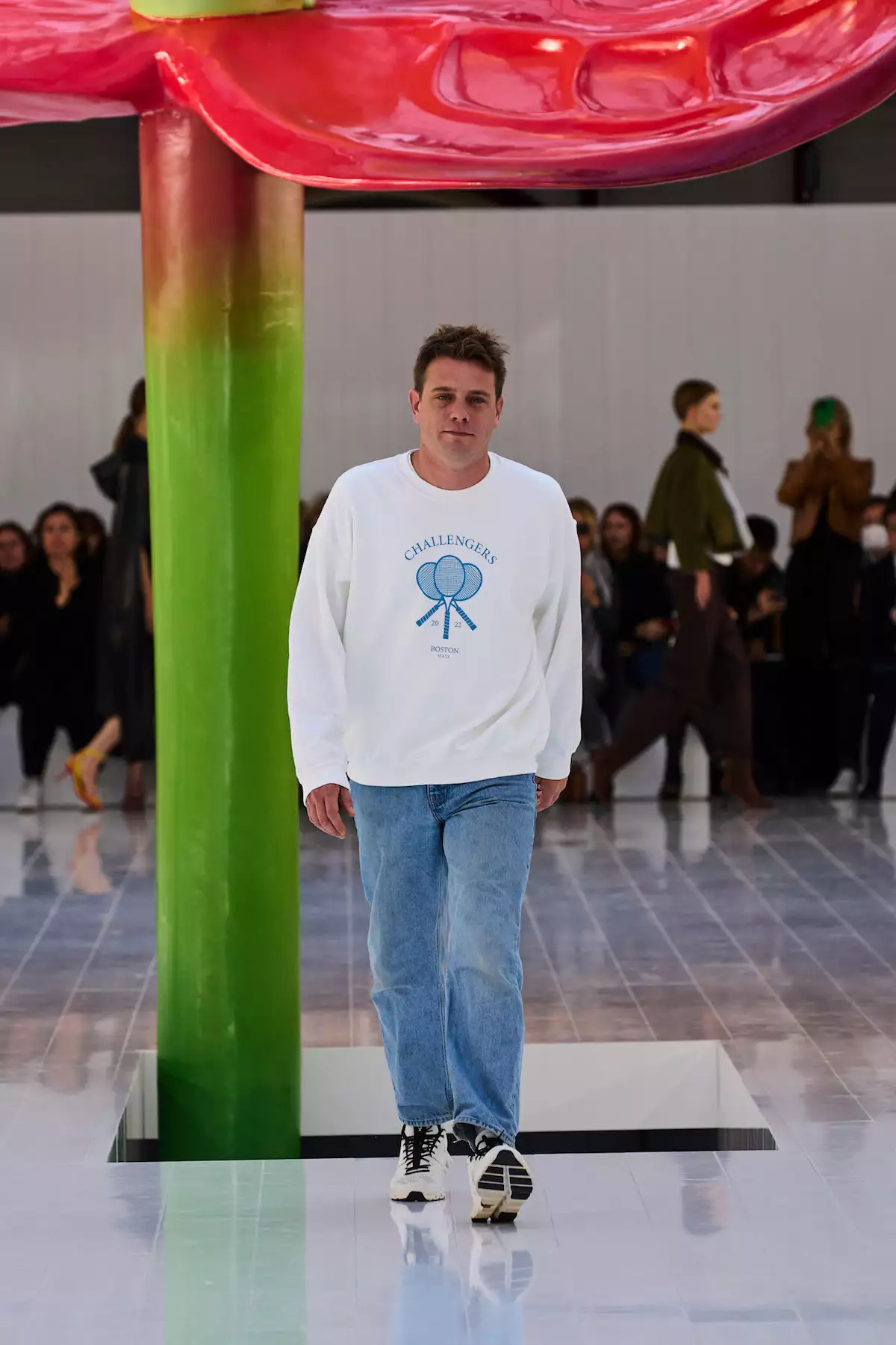 Loewe S23 061.jpg