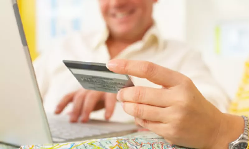 De cada 100 dólares de compras pagadas con tarjetas Visa, 5 centavos corresponden a operaciones fraudulentas. (Foto: Thinkstock)