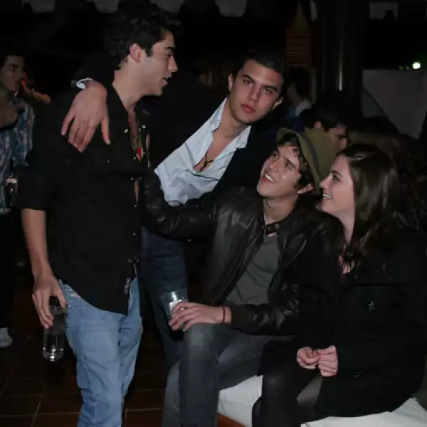 Party 17 de Lorena González