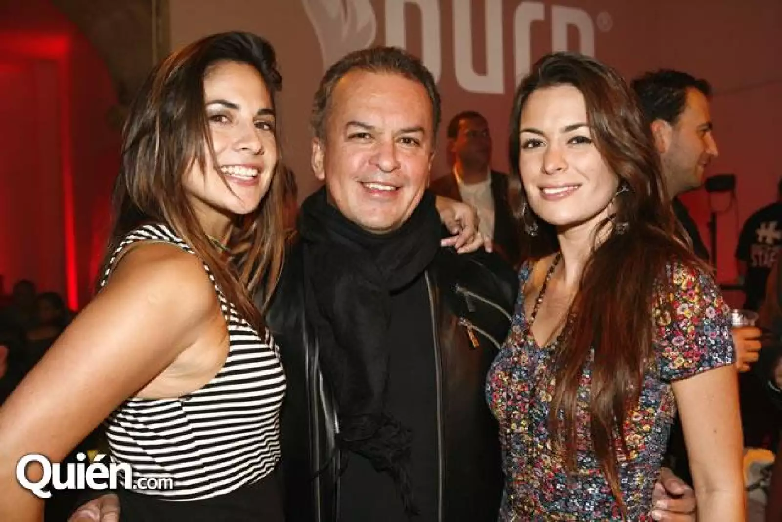 Adria Morales,Víctor Bucardo,Verónica González