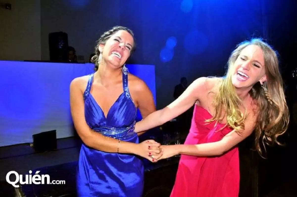 Súper divertidas. María Barragán y María Gil