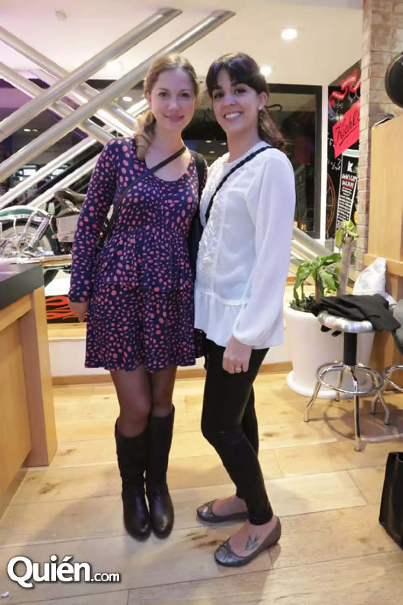 Nicole Medgenberg y Ana Álvarez