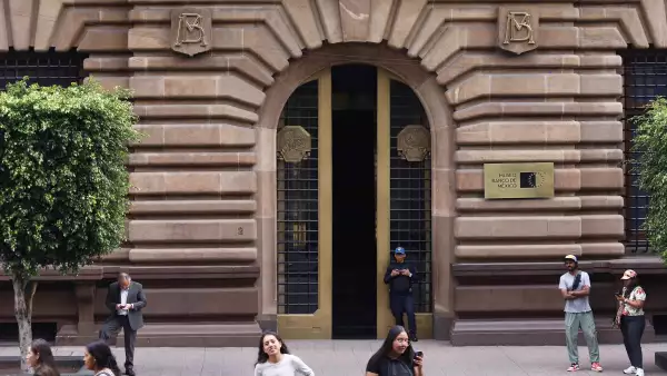 Banxico implementa una política monetaria más acomodaticia