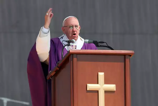 En su tercer día en México, el Papa visitó Ecatepec.