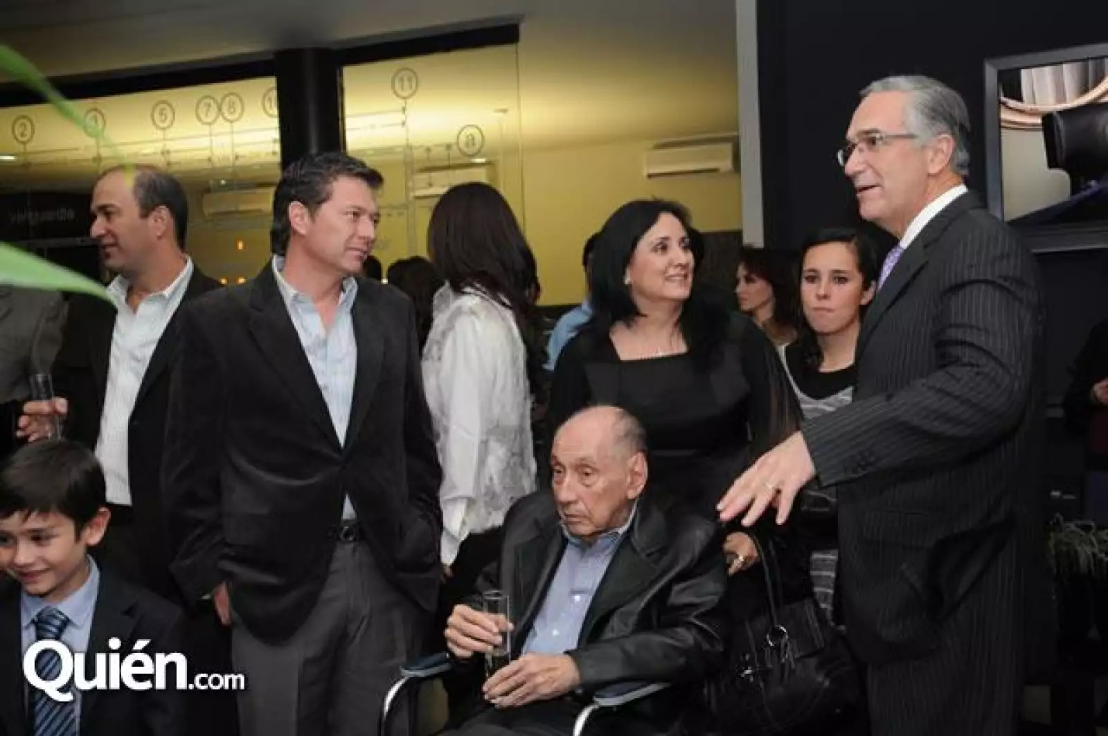 Chuy Manzanares,Kavy Medina,Hector Medina,Ricardo Salinas Pliego