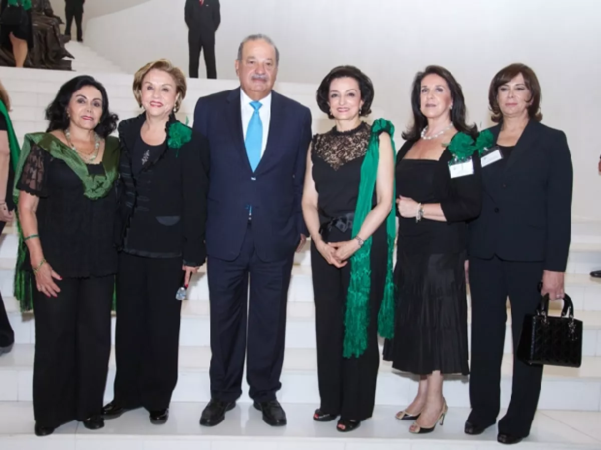 Silvia García de Alba de Rojo Lugo, Rosario Gómez de Sandoval, Carlos Slim, Alexandra de Quintana, Dulce María Zazueta de Martínez Gama, Magdalena Kuri Harfush