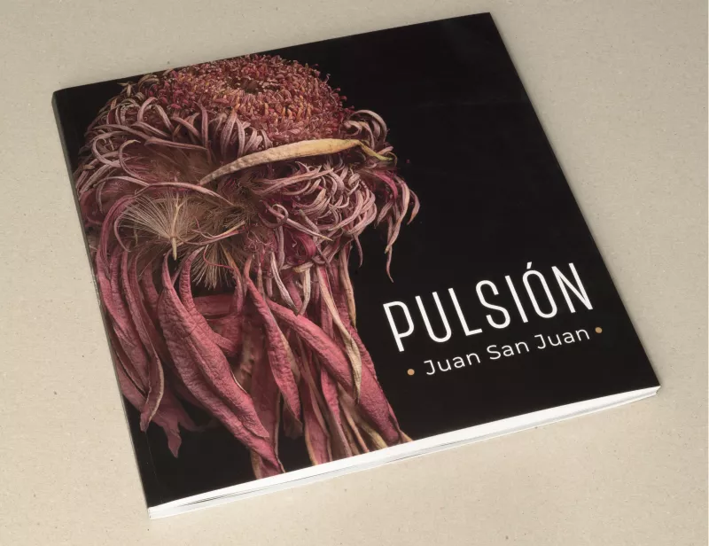 foto del libro 01.jpg