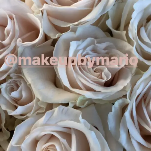 Kim Kardashian recibió decenas de flores por su cumple 37