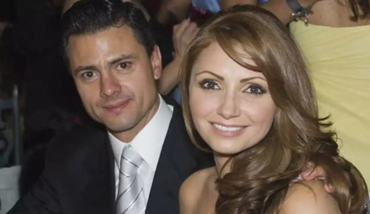 Enrique Peña Nieto y Angélica Rivera comenzaron su noviazgo en 2008.