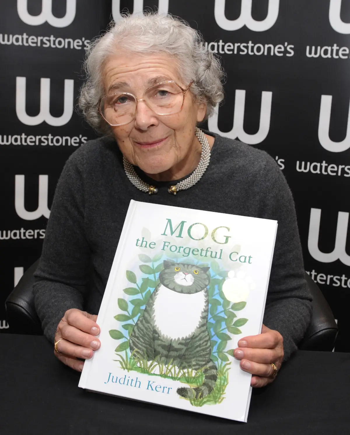 UK- "Judith Kerr" book signing in London