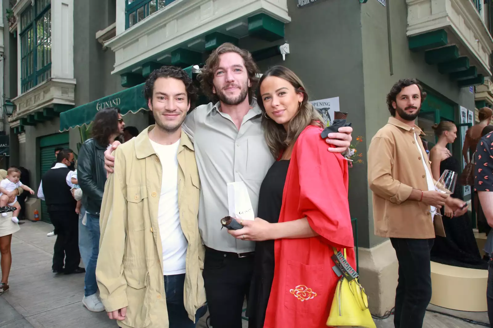 Víctor Cervantes-David Troice-Ana Sophia Merlo