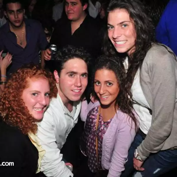 Margot Haro,Suri Azquenazi,Shanon E.,Yemmy Anz