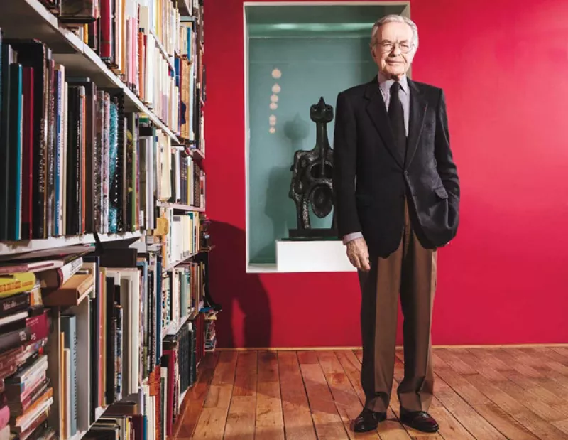 La madrugada de este jueves falleció el periodista de 87 años a causa de un derrame cerebral originado por un cuadro de deshidratación.