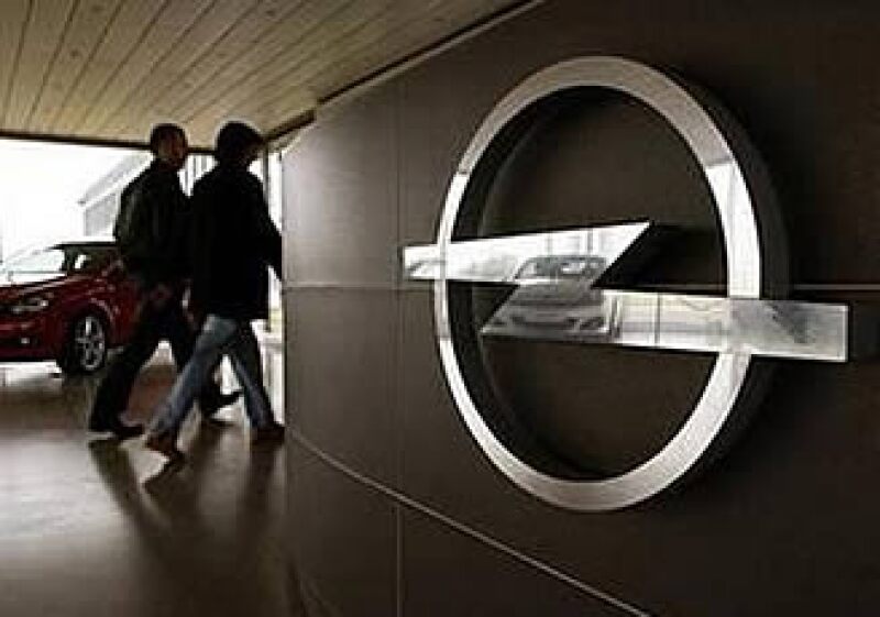 El socio ruso de Magna, Sberbank, está confiado en cerrar la negociación antes del 7 de julio. (Foto: Reuters)