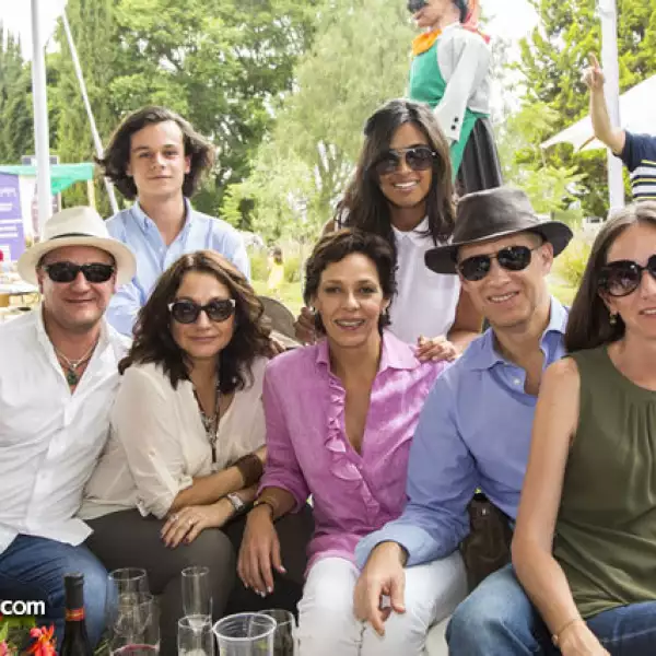 Alma Ávila,Sergio García,Regina Romero,Achi,Beatriz y Horacio Camacho,Sebastián Camacho