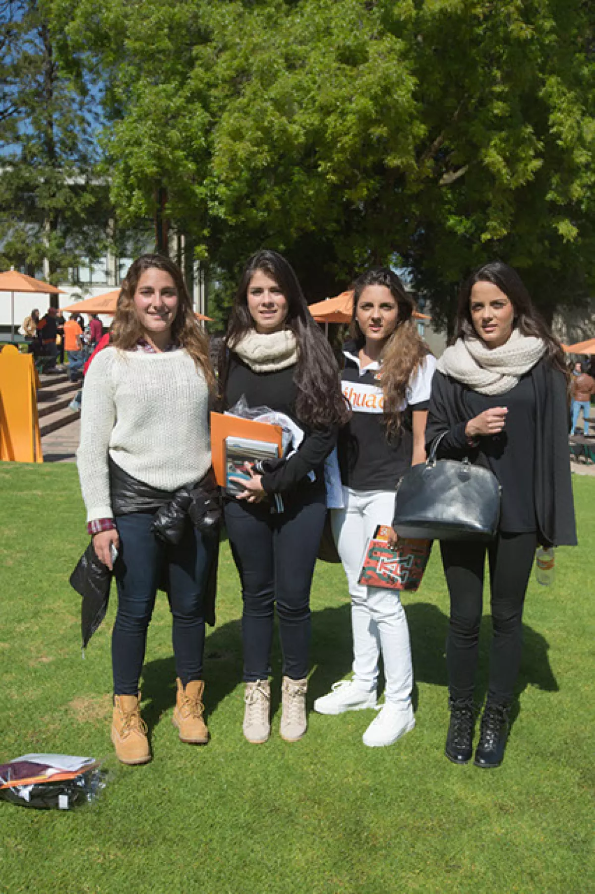 Natalie Nakash, Paulina Peña, Lorel y Andrea Mendiolea