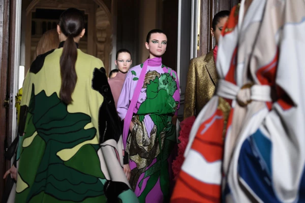 Valentino : Runway - Paris Fashion Week - Haute Couture Fall Winter 2018/2019