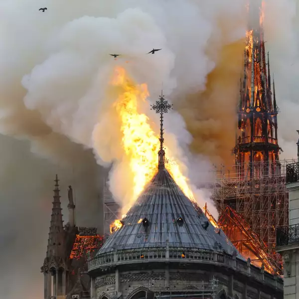 Incendio Notre Dame-4