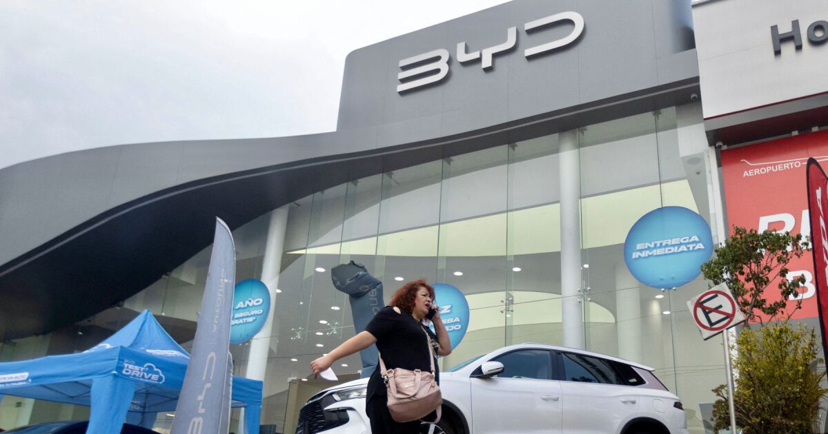 Çin, 20 yıl sonra bir numaralı otomotiv gücü olarak Japonya'nın yerini aldı