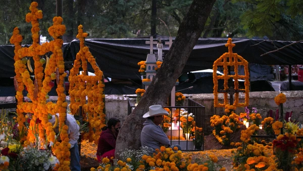 México mantiene vivo el Día de Muertos