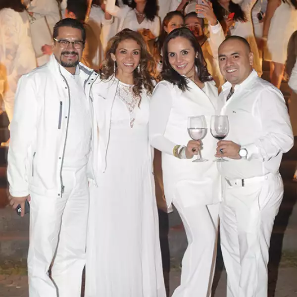 Pepe Aldana,Geo Loredo,Lili Morales y Jorge Medina