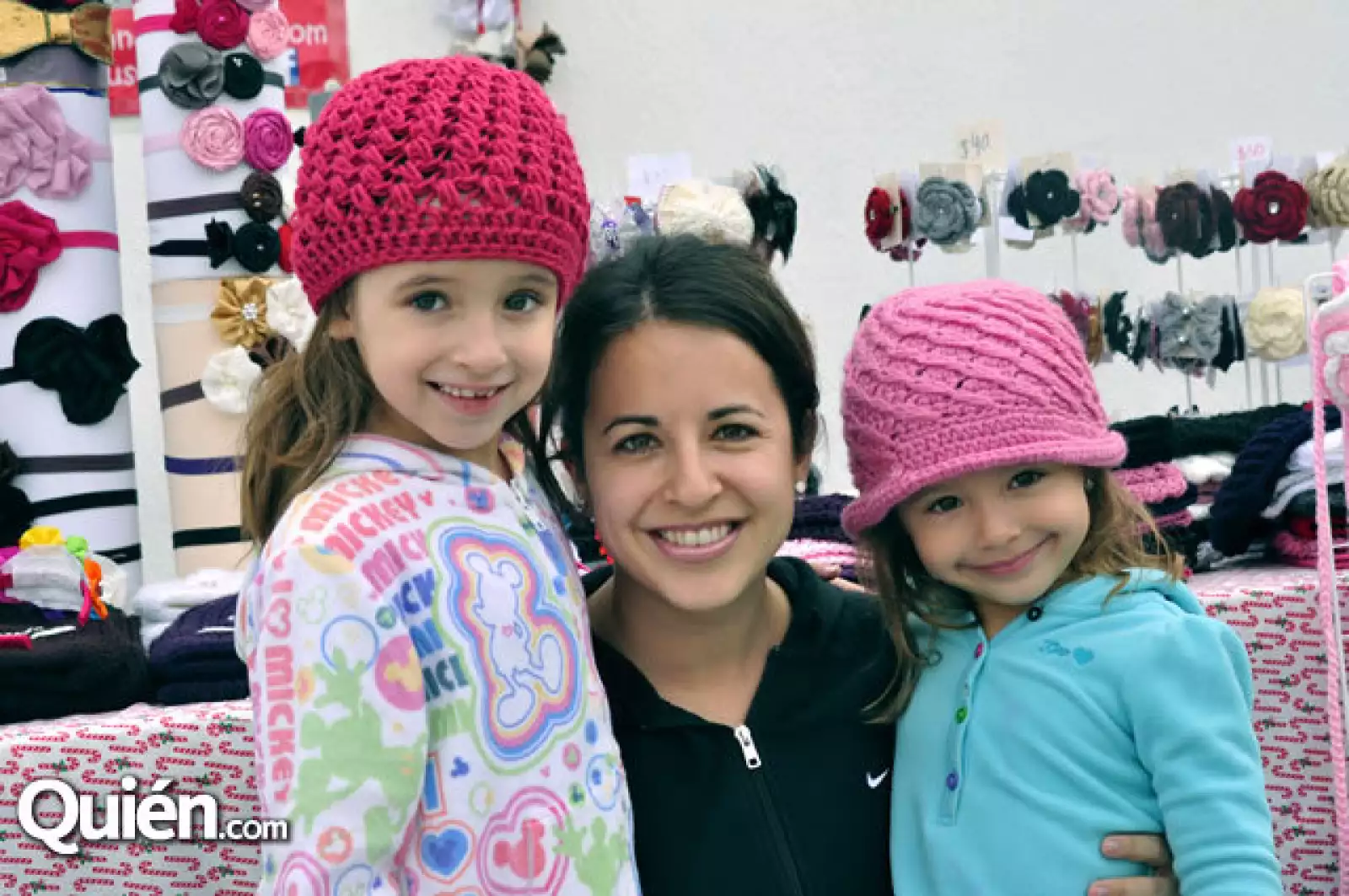 Raquel Weichsel,Sandra Saenz de Weichsel y Rebeca Weichsel