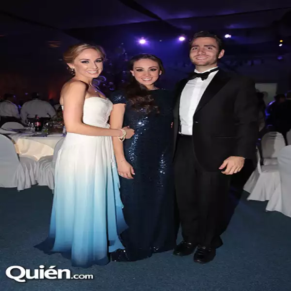 Paulina Garza,Daniela Garza,Alberto Schroeder