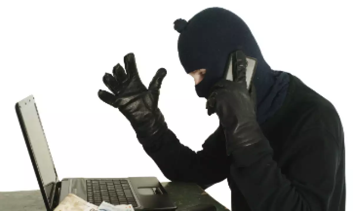 Los estafadores no buscan grandes sumas de dinero, por lo general van detrás de un par de cientos de dólares. (Foto: istock)