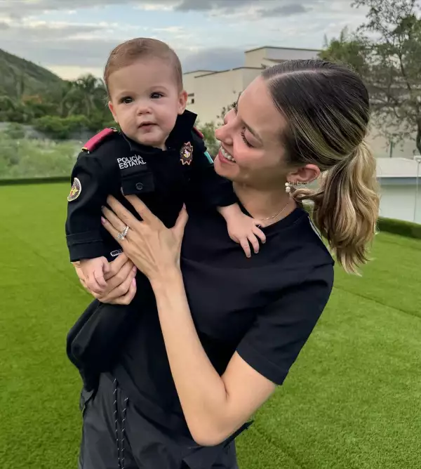 Mariel, hija de Samuel García y Mariana Rodríguez