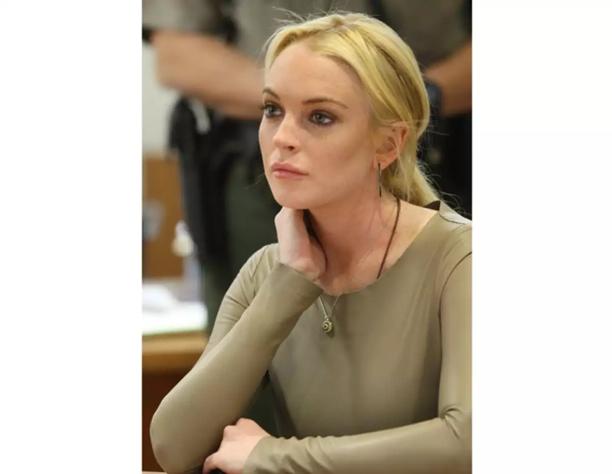 La actriz rechazó el acuerdo con la fiscalía por el delito de robo, por lo cual irá a juicio y se determinará si es culpable o no de haber hurtado un valioso collar.