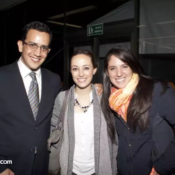 José Mata,Isabel Manero y Ana Cristina Pacheco