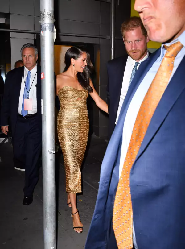 Meghan Markle y el príncipe Harry en The Ziegfeld Theatre