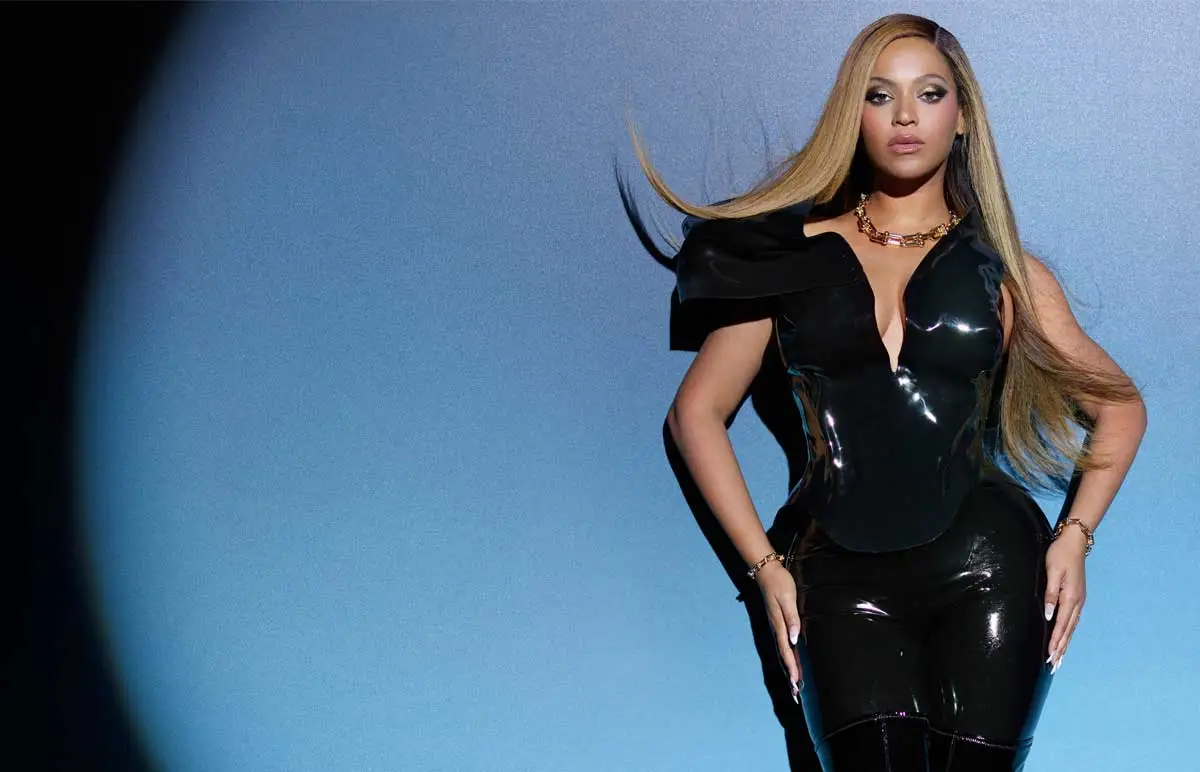 beyonce-collar-tiffany.jpg