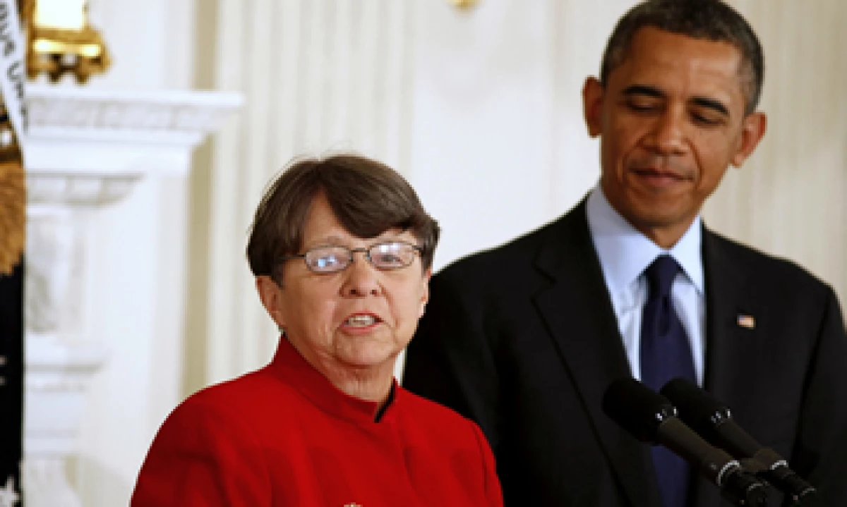 White es una candidata que no genera mayor controversia, pese a que no tiene una amplia experiencia en políticas con valores. (Foto: Reuters)