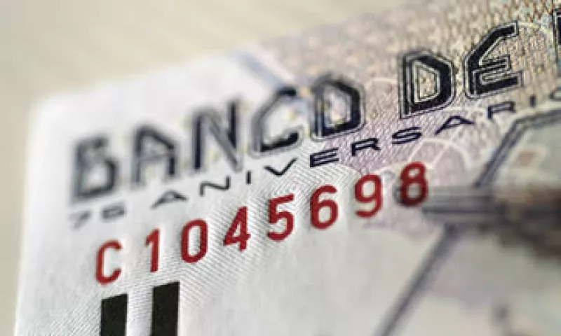 El FMI bajó la proyección de crecimiento de México de 4.7% a 3.8% para 2011. (Foto: Photos to Go)