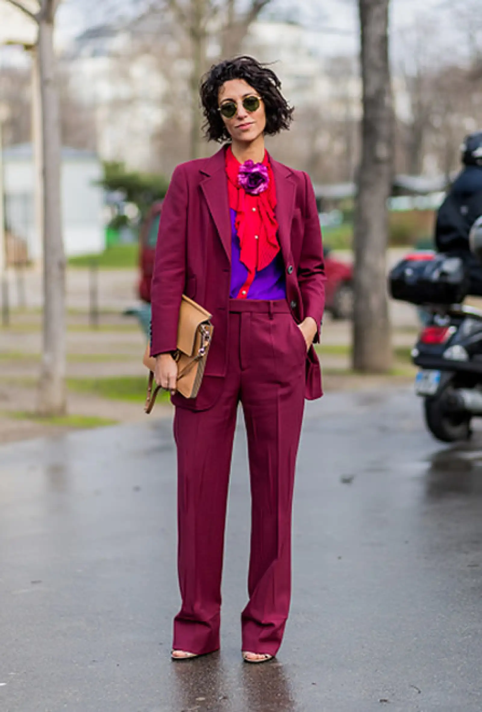 La editora de Style.com en un look de Gucci para conquistar Paris Fashion Week.