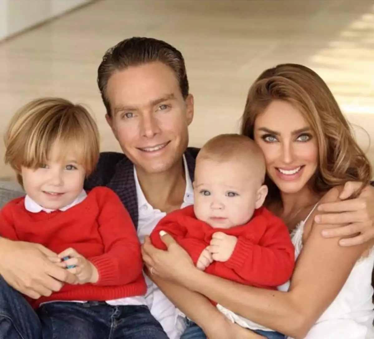 anahi-familia.jpg