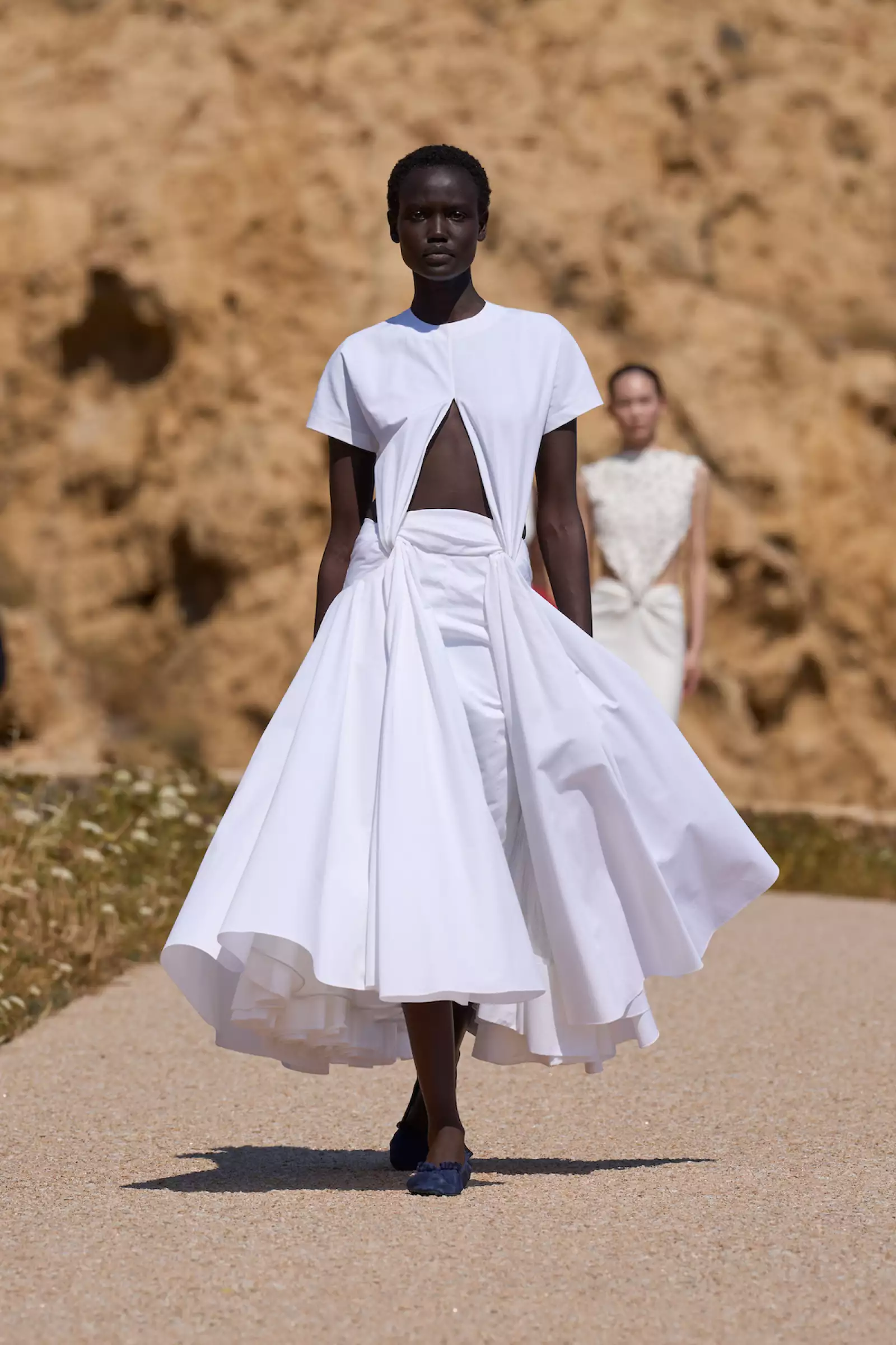 Jacquemus PO S27 028.jpg