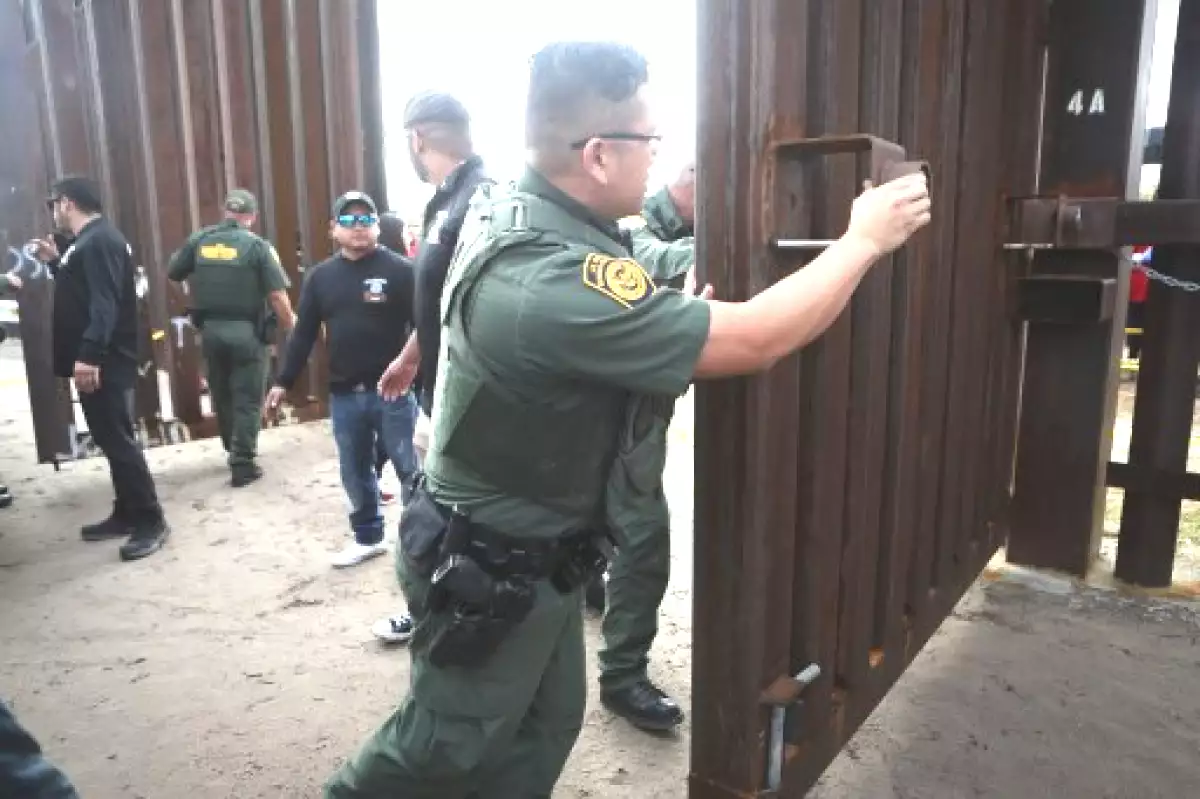 Policia frontera EU- México
