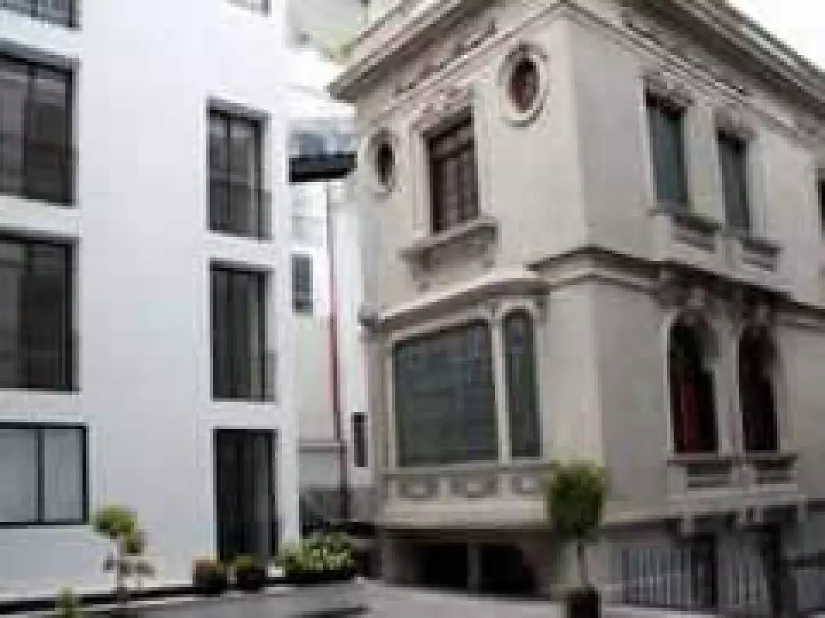 Sin Pie de Foto